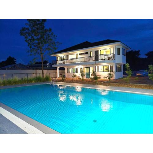 Home Cactus Pool Villa Chiangmai