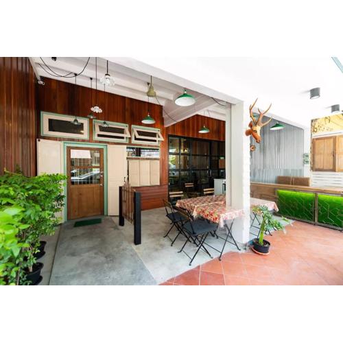 Home & Hashery Boutique House