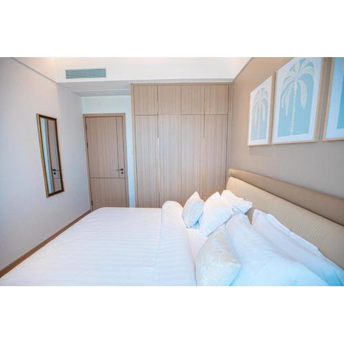 Home in the Heart of Peninsula