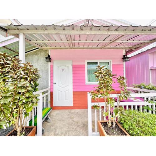 Home one love Ayutthaya bangalow zone