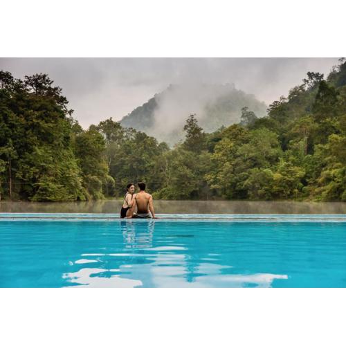 Home Phutoey River Kwai Hotspring & Nature Resort