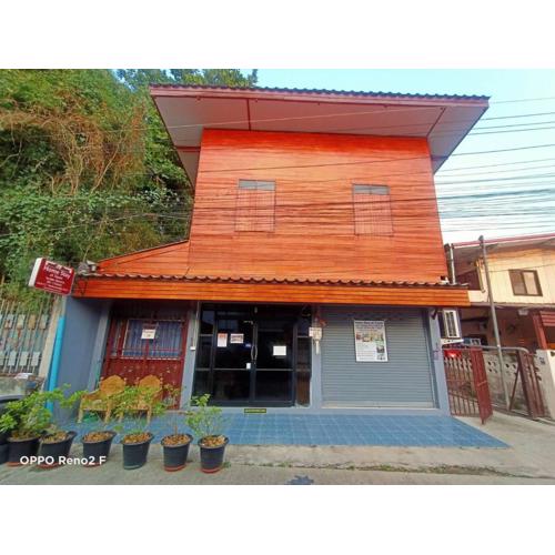 Home Stay at Tapae Chiang Mai