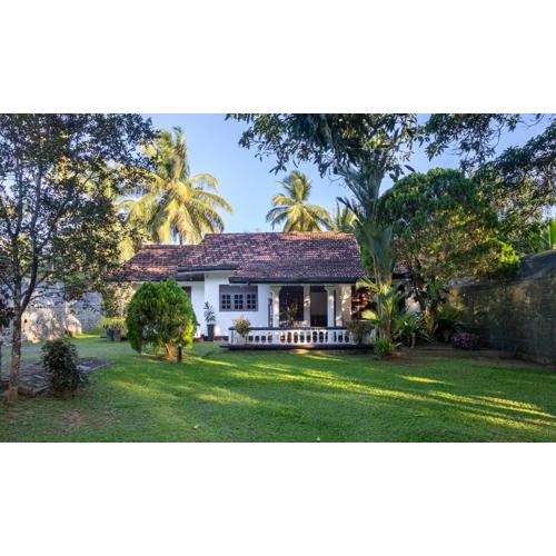 Homely Escape by Gagi