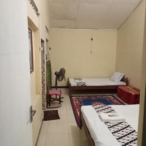 Homestay Bu Enik Borobudur by BToC