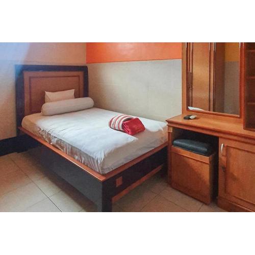 Homestay Gayatri Sawojajar near Univ Negeri Malang Kampus 2 Mitra RedDoorz