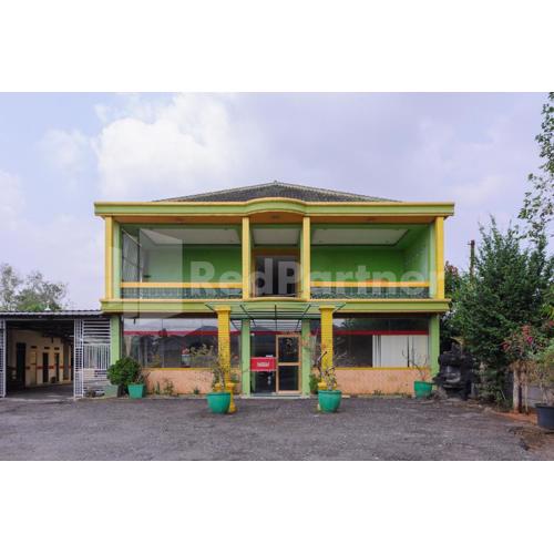 Homestay Hj Suharti Natar Lampung RedPartner