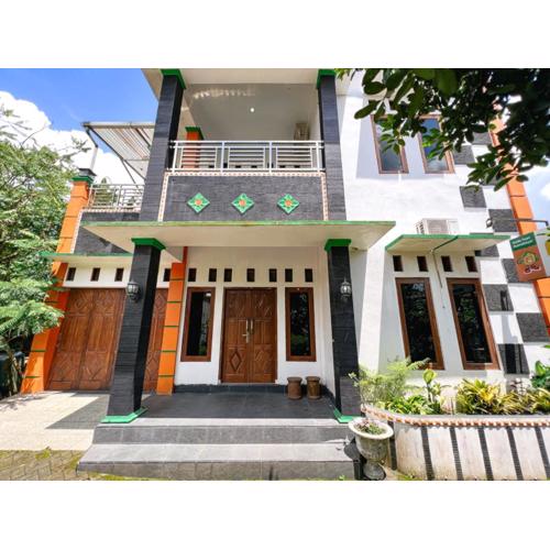 Homestay Jogja Jakal 3 Dekat UGM by Simply Homy