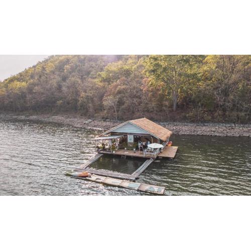 Hometown Riverview - โฮมทาวน์ ริเวอร์วิว