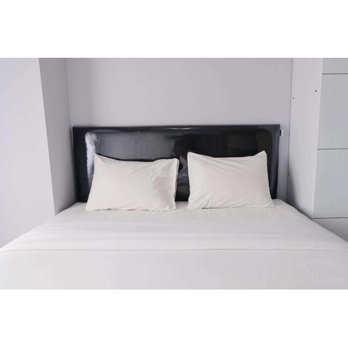 Homey 1BR Apartment at Newton Residence Bandung By Travelio