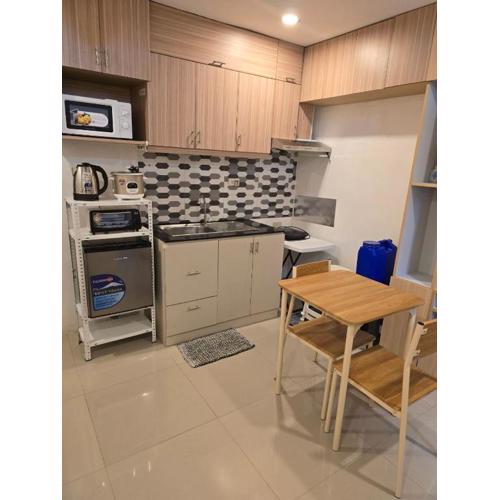 Homey Airport bnb 1BR w Wi-Fi