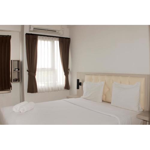 Homey and Cozy Studio Apartment at Elvis Tower By Travelio