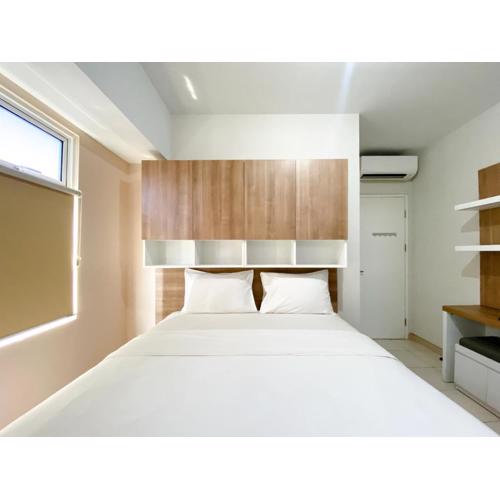 Homey and Nice 3BR at Springlake Summarecon Bekasi Apartment By Travelio