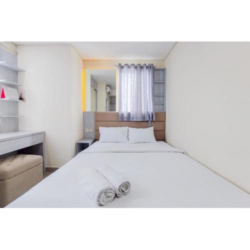 Homey and Restful Studio Apartment B Residence By Travelio