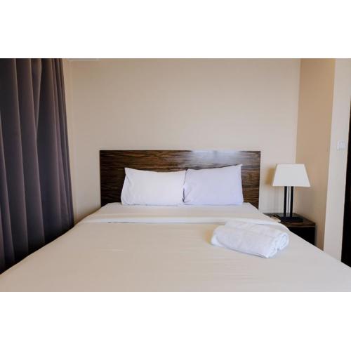 Homey and Spacious 3BR Apartment at Braga City Walk By Travelio