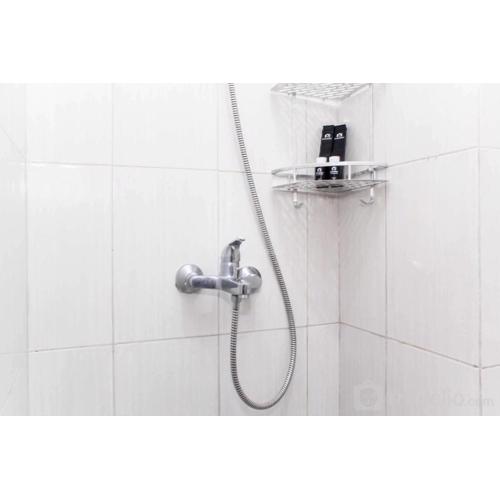 Homey and Tidy Studio Monroe Tower Apartment By Travelio