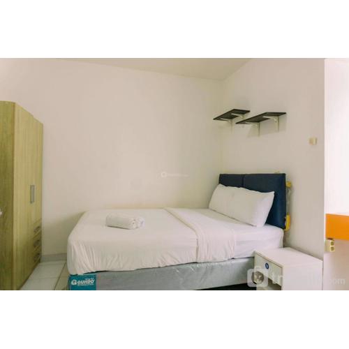 Homey and Tidy Studio Room Aeropolis Apartment By Travelio