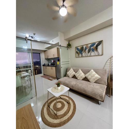 Homey G Place Wind Residences Tagaytay City