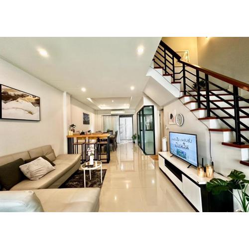 Homey House Airport- 2km to city