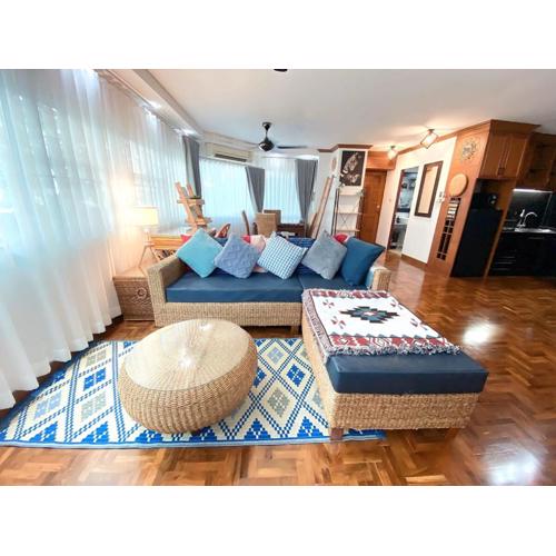 Homey Spacious 65sqm 1BR at the heart of Nimman