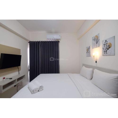 Homey Studio at Bogorienze Apartment near The Jungle Waterpark By Travelio