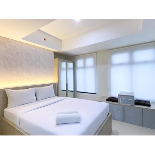 Homey Studio at Pollux Chadstone Apartment By Travelio