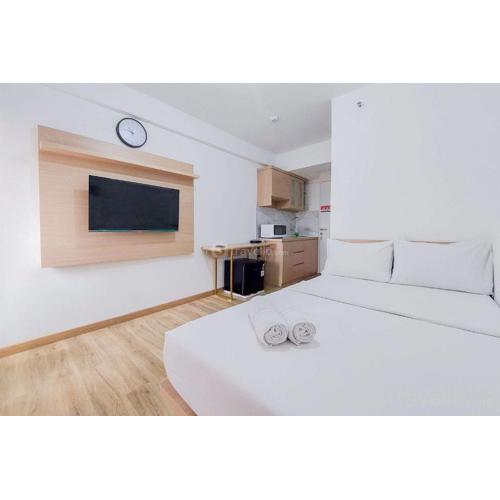 Homey Studio (No Kitchen) Urbantown Serpong Apartment By Travelio