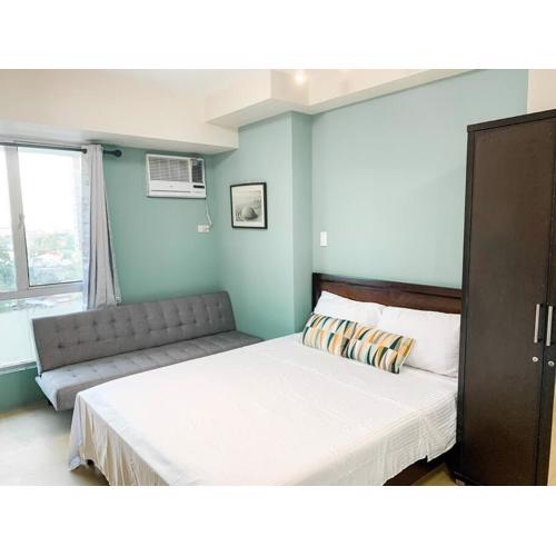 Homey Studio Suite at Avida IT Park (w/ WiFi)