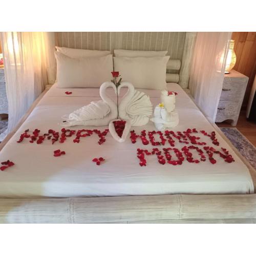 Honeymoon Villa