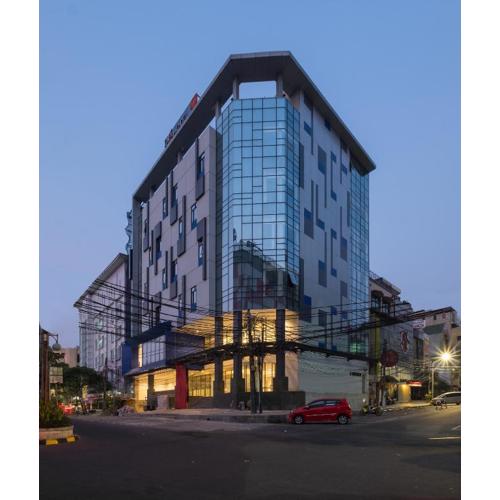 Hotel 88 Blok M Jakarta By WH