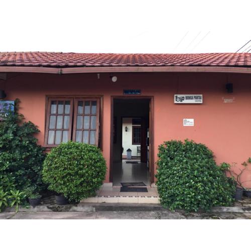 Hotel Bunga Pantai