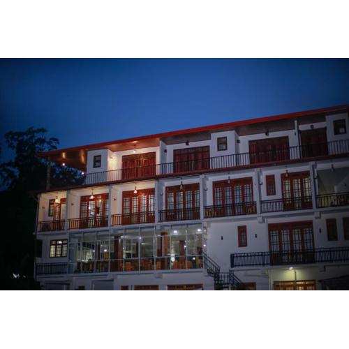 Hotel City Grand Ella