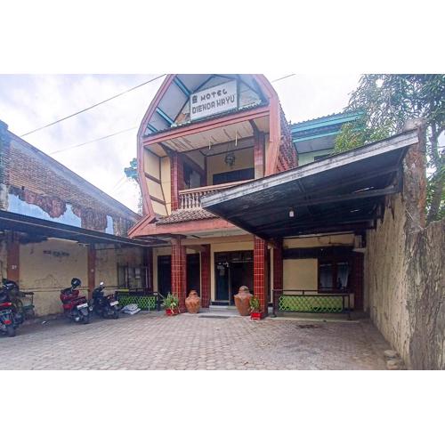 Hotel Dienda Hayu