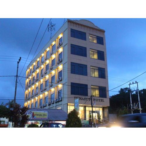 Hotel Dynasty