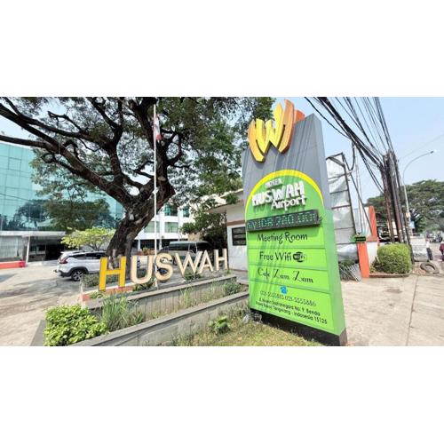 Hotel Huswah Airport