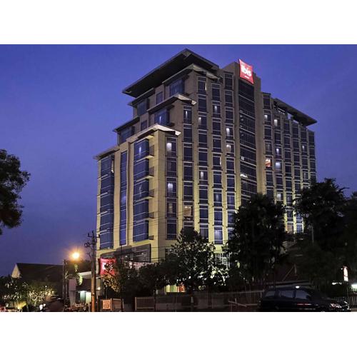 Hotel Ibis Semarang Simpang Lima