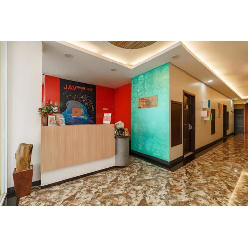 Hotel JAV Front One
