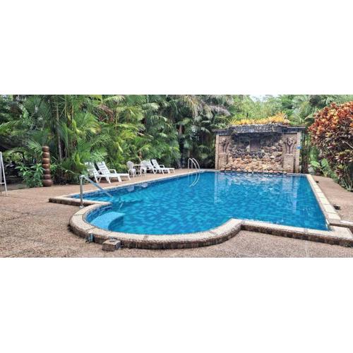 Hotel Khaosok and Spa