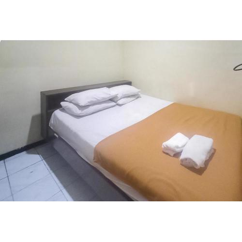 Hotel Malang near Alun Alun Malang RedPartner
