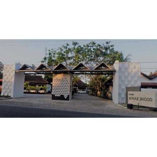 Hotel Minak Jinggo