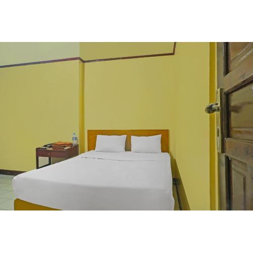 Hotel O Adam Kost SyariahNearWisata Jembatan Barito