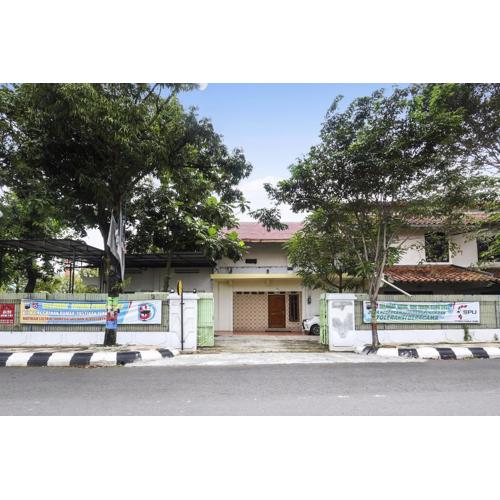 Hotel O Alika Homestay
