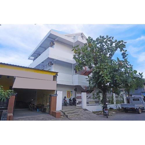 Hotel O Anggrek Homes Makassar