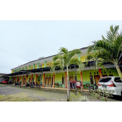 Hotel O Anisah Adil Homestay SyariahNearsmart Kampung Desa Pakistaji