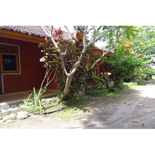 Hotel O Dannis Homestay Near Musholla Al Istiqomah Terawangan