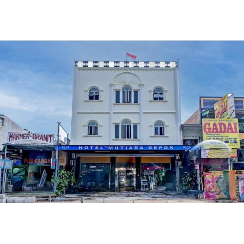 Hotel O Depok near Bhayangkara BRIMOB Hospital Formerly Hotel Mutiara Kelapa Dua Depok