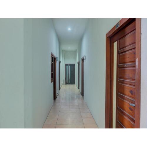 Hotel O Ervina Homestay Syariah Batakan