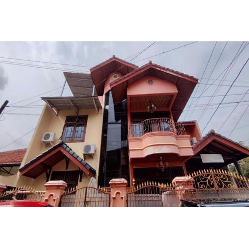 Hotel O Griya Pius Syariah Malioboro