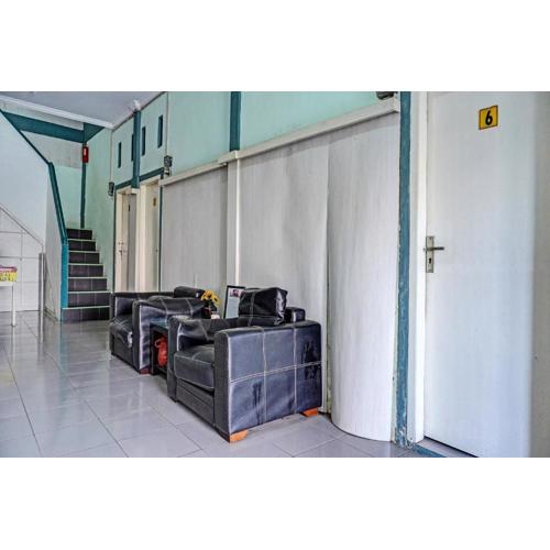 Hotel O Home Stay Elis Cateliya Syariah