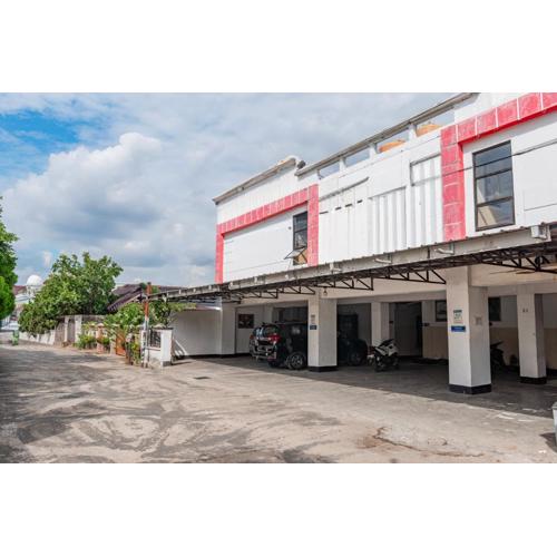 Hotel O Ilir Barar I Near Rumah Sakit Islam Siti Khadijah Formerly Maleo Hotel