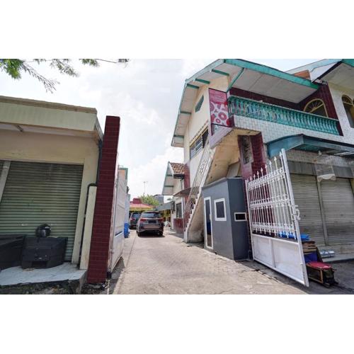 Hotel O Kalimantan Surabaya Syariah